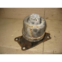 Подушка крепления двигателя Volkswagen Transporter 5 2007 7H0199256H