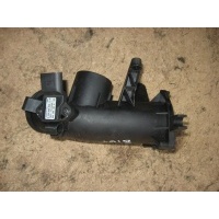 Патрубок впускного коллектора Volkswagen Passat B6 2010 03C145861D