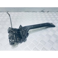 Замок капота Volkswagen Touareg 2004 7L0823509B