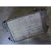 Радиатор интеркулера Volkswagen Touran 2006-2010 2007 1K0145803L