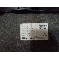 Обшивка крышки багажника Audi A4 B8 (S4,RS4) 1 2008 8K5867975A2z3
