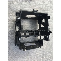 Рамка корзина консоль audi a3 8p 8p0858005a