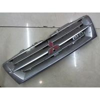 Решетка радиатора Mitsubishi Pajero 2000-2006 2000 MR441863
