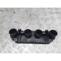 Коллектор впускной passat b5 1.6 8v 06b133200