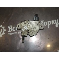замок капота Ford Focus 2 4895285