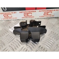 Замок крышки (двери) багажника Renault Scenic 2 (2003-2009) 2004 8200076240