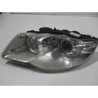 Блок фара левая Volkswagen Touareg 1 7L 2002-2010 7L6941039C