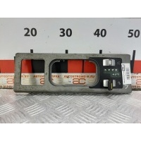 Накладка декоративная на кулису Land Rover Range Rover 3 (2002-2012) 2003 FJV000254LYU