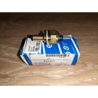 Датчик температуры двигателя Mercedes-Benz Sprinter W906 330104, A0055421017