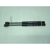 Амортизатор крышки багажника (3-5 двери) Volkswagen Passat B5 1997 8D5827552C