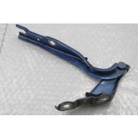 Петля капота правая Skoda Rapid 2013+ 5JA823302A