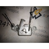 Замок капота Duster (12-15) б\у