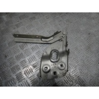 Петля капота Touareg (10-18) R б\у