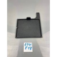 Резиновая вставка туннель мерседес w205 a2056830191