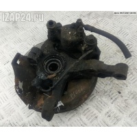 Ступица передняя правая Mazda Demio 2000 D06133060B, кулак - D20533020