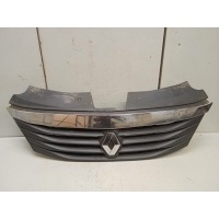 Решетка радиатора Renault Logan 8200752748