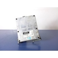 Toyota yaris i 1 , 3 b блок управления двигателя 89661 - 52080