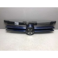 Решетка радиатора Volkswagen Golf 4 2002 1J0853655G