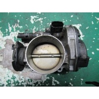 Заслонка дроссельная Volkswagen Golf 2001 021133066
