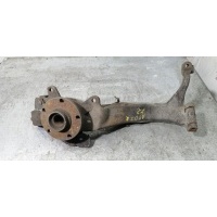 Ступица передняя правая Audi A8 1998 4d0407258