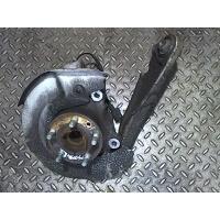 Ступица (кулак, цапфа) перед. правая Land Rover Range Rover Evoque 2011-2015 2011 LR025107