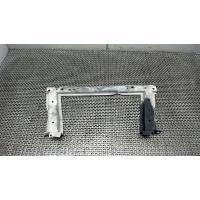 Балка под радиатор Renault Megane 2 2002-2009 2006 8200761565