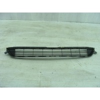 Решетка переднего бампера Toyota RAV 4 IV (CA40) (2012-2015) 5311242090