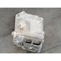Корпус воздушного фильтра Audi A4 B5 (S4,RS4) 1999 058133837E