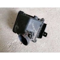 Корпус воздушного фильтра Audi A4 B6 (S4,RS4) 2005 06C133837L