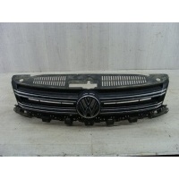 Решетка радиатора Volkswagen Tiguan I Рест. (2011-2016) 5N0853651H9B9