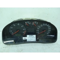 Щиток приборов (приборная панель) Volkswagen Passat B5 2000 3B0920822