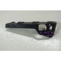 крепление бампера Ford Focus MK2 (CB4) 2007 1335699
