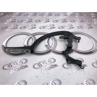 петля крышки багажника правая Audi S6 C7 2014 4G5827302B