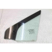 Стекло двери (форточка) переднее левое Renault Scenic 3 2009-2015 802630001R