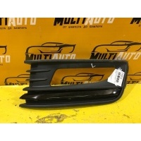 Накладка противотуманной фары Перед. Volkswagen Polo 5 2015-2020 6Ru853665F