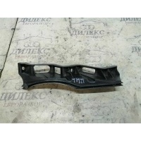 направляющая переднего бампера VW Passat (B6) 2005-2010 2007 3C0807889