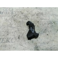 отбойник капота VW Passat (B6) 2005-2010 2007 3c0823729a