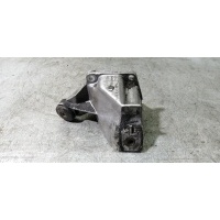 Кронштейн КПП Audi A6 1996 4a0399114f