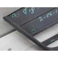Решетка бампера переднего Volkswagen Tiguan 2011- 5NA853677D