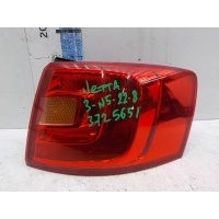 Фонарь задний правый наружный Volkswagen Jetta 2011- 5C6945208E
