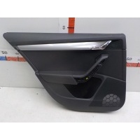 Обшивка двери задней левой Skoda Octavia 2013- 5E5867211