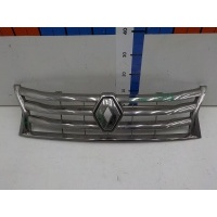 Решетка радиатора Renault Duster 2012- 623825665R