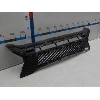 Решетка бампера переднего Mercedes-Benz W204 (C-Klasse) 2007- a2048856823