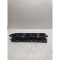Коллектор впускной volkswagen гольф 4 бора 2.3 v5 071133204a