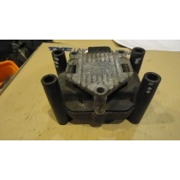 Катушка зажигания Volkswagen Golf 4 поколение 2000 032905106B