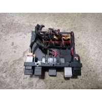 Блок бортовой сети Volkswagen Touran 1 2007 3C0937049AJ