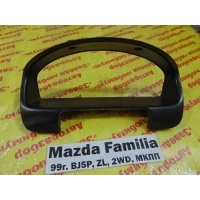 Накладка панели приборов Mazda Familia BJ5P 1999 B25G55420
