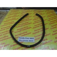 Уплотнитель двери задн. прав. Honda Civic (MA, MB 5HB) 1995-2001 MB3 1999 72815ST3E01