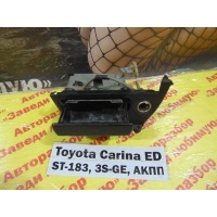 Пепельница Toyota Carina ED ST183 ST183 1992 74102-20210