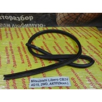 Уплотнитель проема двери Mitsubishi Libero CB2V 1999 MB830955